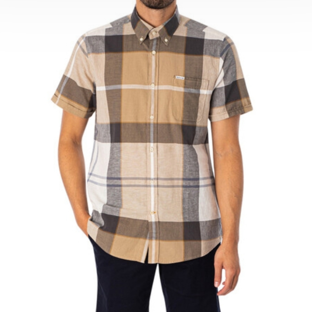 NWOT Barbour Men's Tartan Plaid Button Down